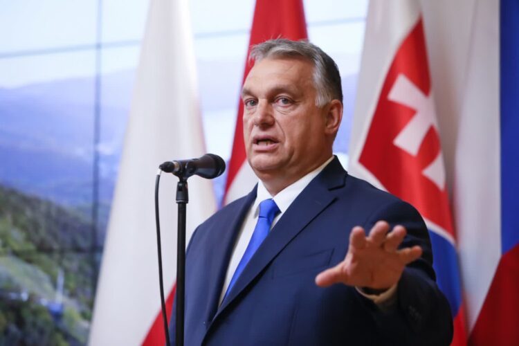 Viktor Orban (PAP/Leszek Szymański)