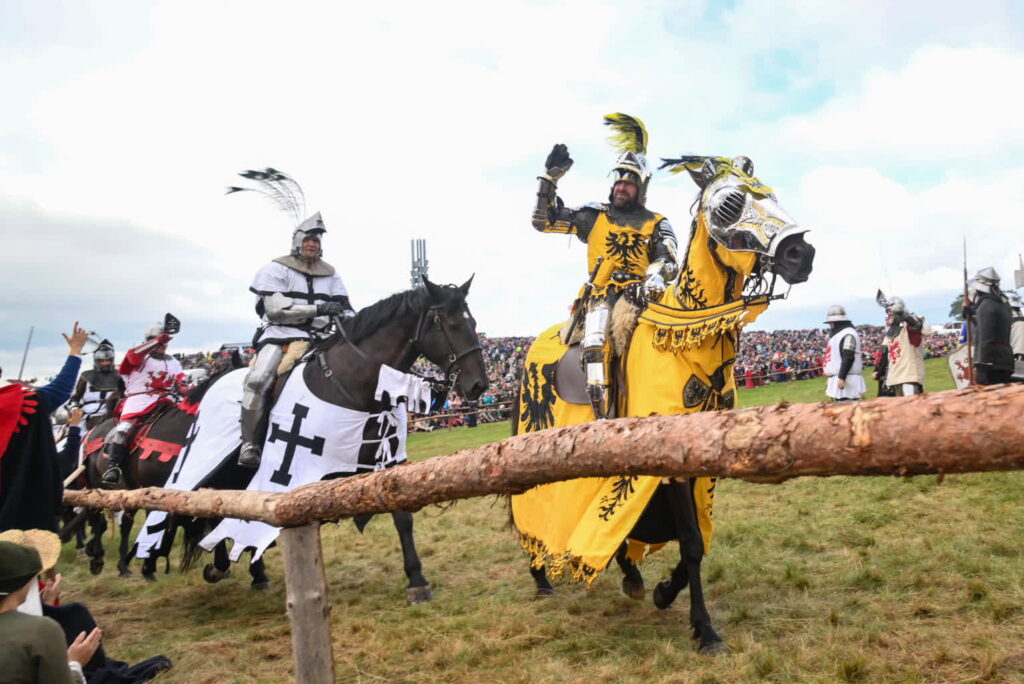 TĘBARK INSCENIZACJA BITWY POD GRUNWALDEM. Fot. PAP/Andrzej Jackowski