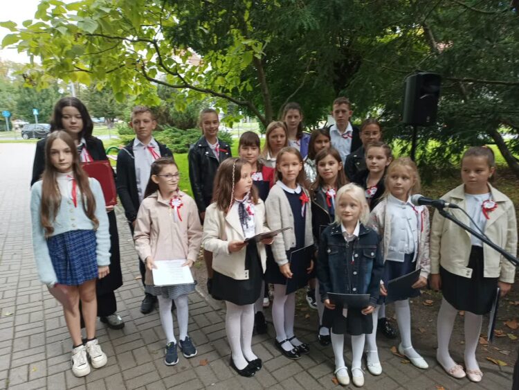 Żarski magistrat zaprasza na piątkowe wydarzenia patriotyczne 9 fot. K.Gonera