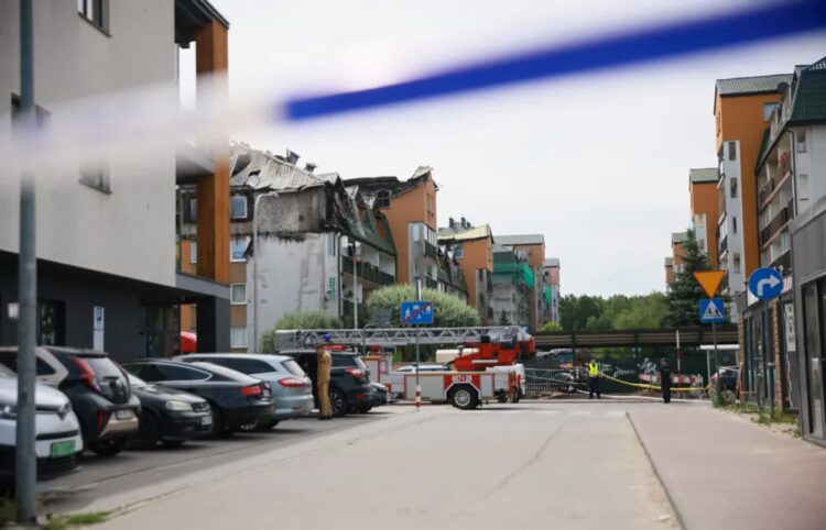 Pożar w Ząbkach. Fot. PAP/Leszek Szymański