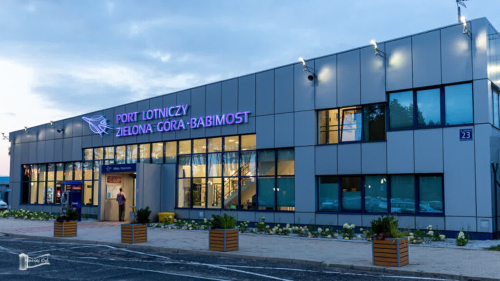 Koniec budowy nowego terminala na lotnisku w Babimoście coraz bliżej 3 Foto: Port Lotniczy Zielona Góra - Babimost/FB