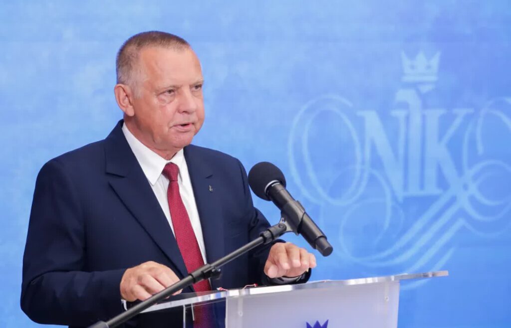 Prezes NIK Marian Banaś. Fot. PAP/Tomasz Gzell