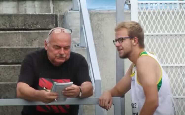 Zielonogórski młociarz poza czołową ósemką 9 Trener Jerzy Walczak i Jakub Książek (fot. materiały ZLKL-u Zielona Góra)