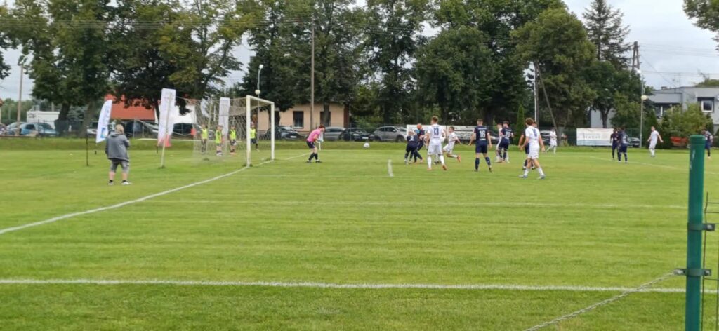 Polonia Słubice z przytupem zaczyna sezon. Victoria Szczaniec potrzebuje czasu... Polonia Słubice z przytupem zaczyna sezon. Victoria Szczaniec potrzebuje czasu... Radio Zachód - Lubuskie