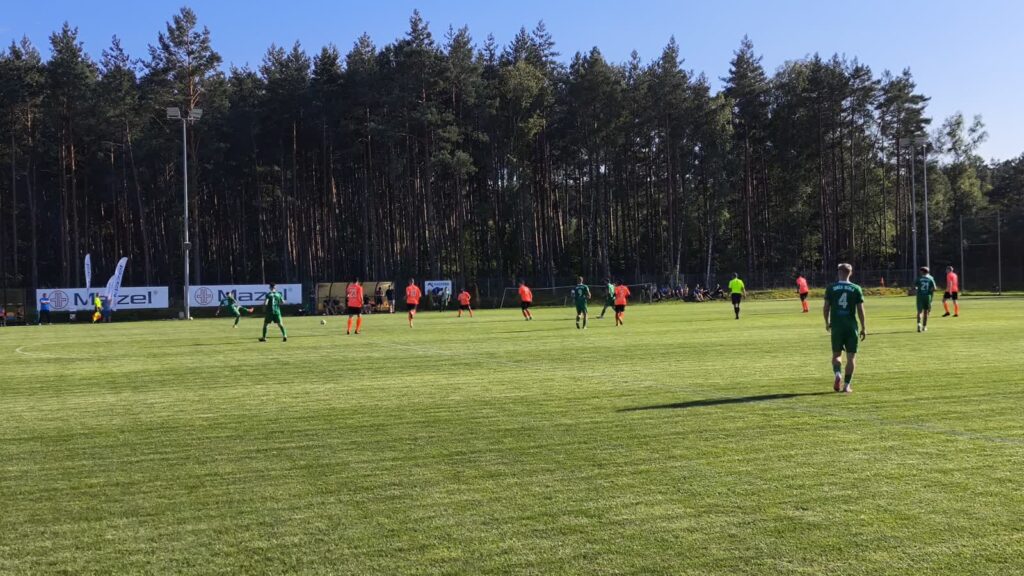 Cztery ciosy Zorzy Ochla powaliły Spartę Łężyca fot. Paweł Górski