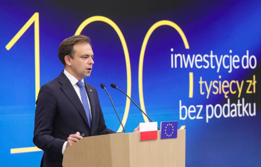 Inwestycje do 100 tys. zł bez podatku. Domański przedstawił założenia OKI 1 Andrzej Domański Fot. PAP/Tomasz Gzell