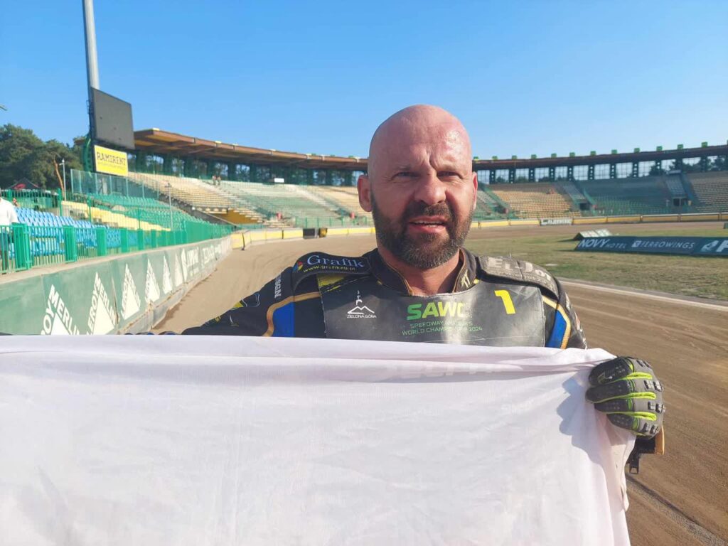 Jarosław Bawłowicz będzie bronił tytułu MŚ amatorów Jarosław Bawłowicz będzie bronił tytułu MŚ amatorów Radio Zachód - Lubuskie