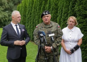 Zastępca Szefa Sztabu Generalnego gen. Stanisław Czosnek. Fot. PAP/ Tomasz Waszczuk