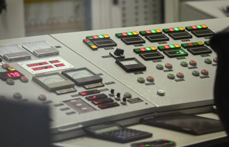 Sterownia reaktora w Narodowym Centrum Badań Jądrowych w Otwocku, fot. PAP/Piotr Nowak