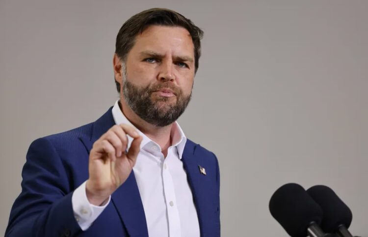 J.D. Vance. Fot. PAP/EPA/TOLGA AKMEN