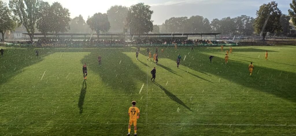 Lechia wyraźnie lepsza od Warty w meczu przerwanym w końcówce przez grad! Lechia wyraźnie lepsza od Warty w meczu przerwanym w końcówce przez grad! Radio Zachód - Lubuskie