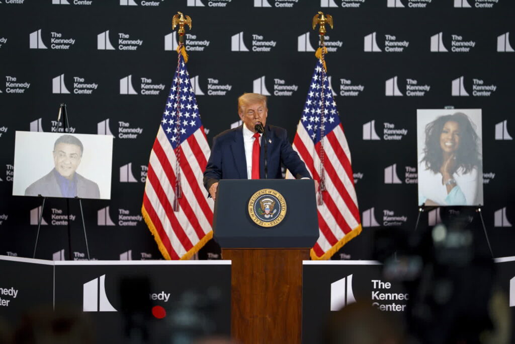 Donald Trump (PAP/EPA/WILL OLIVER / POOL)