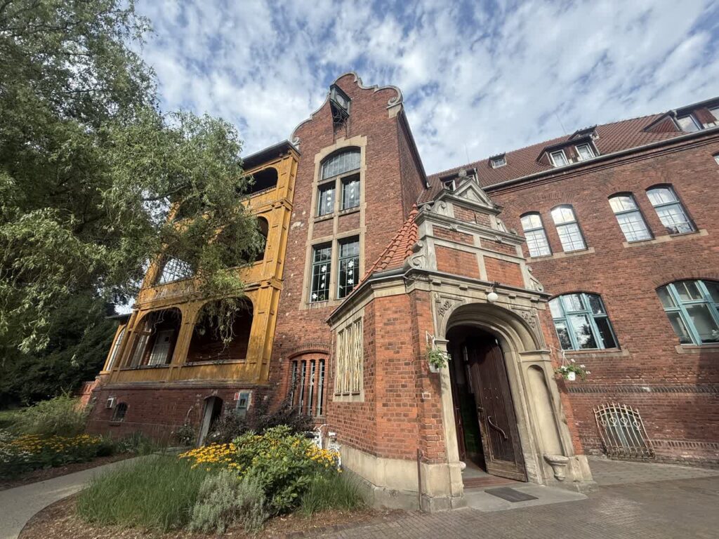 Dawne sanatorium w Trzebiechowie na liście pomników historii! Radio Zachód - Lubuskie