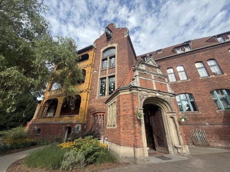 Dawne sanatorium w Trzebiechowie na liście pomników historii! Radio Zachód - Lubuskie