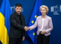 Prezydent Ukrainy Wołodymyr Zełenski oraz przewodnicząca KE Ursula von der Leyen (PAP/Wiktor Dąbkowski)