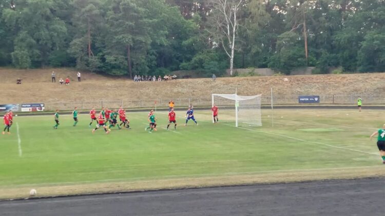 Carina potrzebuje punktów i liczy na komplet z Karkonoszami 9 Carina potrzebuje punktów i liczy na komplet z Karkonoszami Radio Zachód - Lubuskie