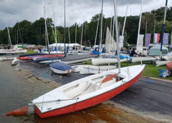 Regaty żeglarskie na Jeziorze Sławskim 15 LKŻ Sława