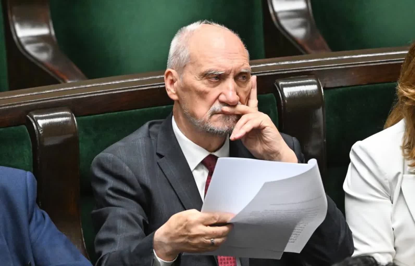 Żurek: w środę wniosek o uchylenie immunitetu Brauna ws. zaprzeczania ludobójstwu w KL Auschwitz