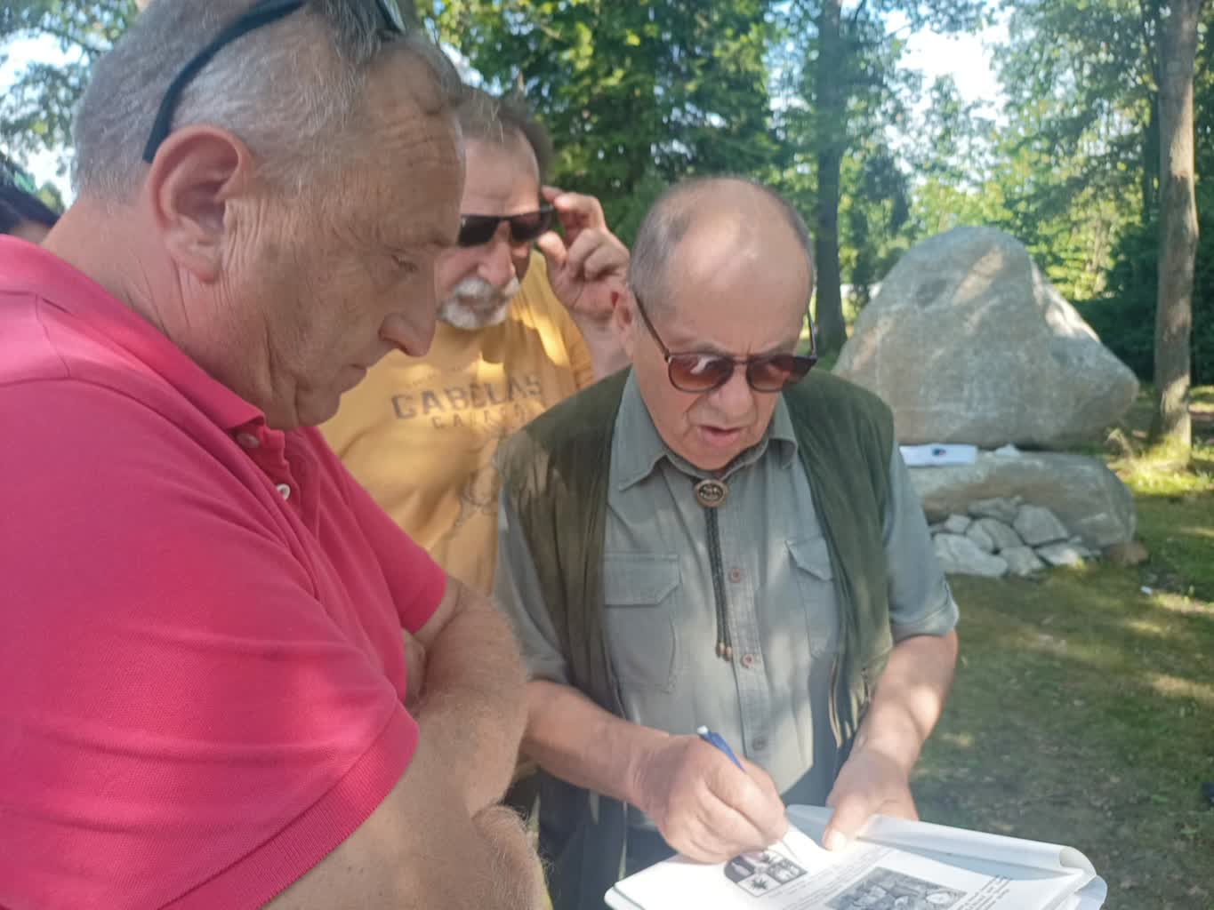 W Bogumiłowie stanie obelisk poświęcony patronowi żarskiej gminy