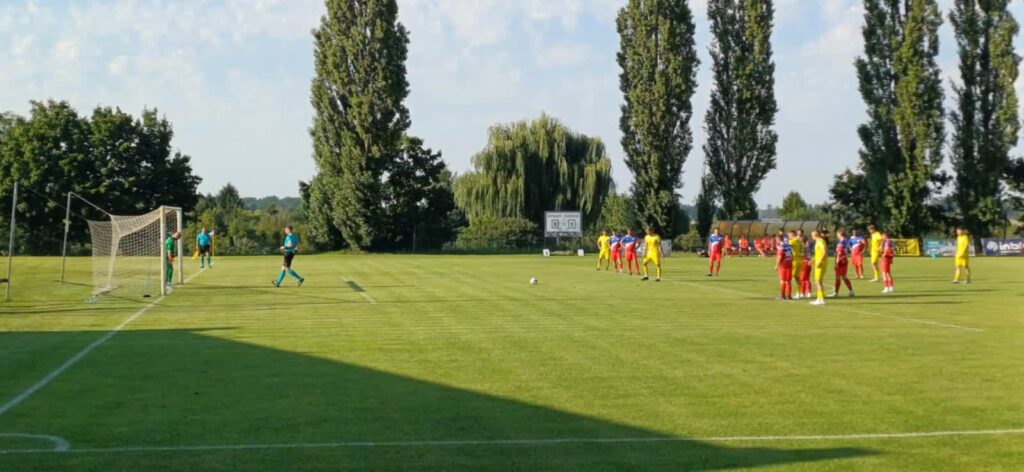 Korona Kożuchów zmiotła z boiska Piasta Czerwieńsk. 7 goli Skiby!!! Korona Kożuchów zmiotła z boiska Piasta Czerwieńsk. 7 goli Skiby!!! Radio Zachód - Lubuskie