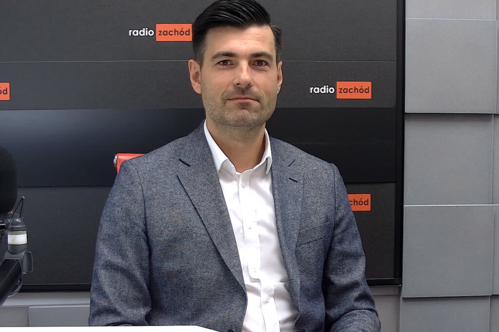 Robert Kornalewicz, szef klubu radnych Koalicji Obywatelskiej w zielonogórskiej Radzie Miasta Robert Kornalewicz, szef klubu radnych Koalicji Obywatelskiej w zielonogórskiej Radzie Miasta Radio Zachód - Lubuskie