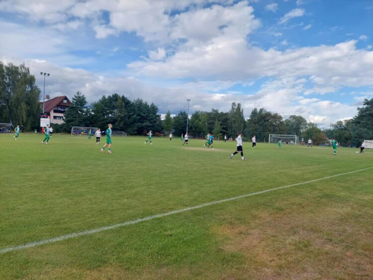 Wygrana Zorzy Ochla w trzeciej rundzie klasy okręgowej. Błękitni Ołobok nadal bez punktu Radio Zachód - Lubuskie