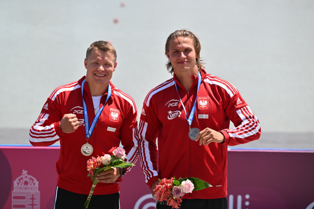 Czwórka z gorzowskich klubów na imprezę sezonu. Kanadyjkarze ścigali się w Wałczu Wiktor Głazunow (z lewej) wraz z Arsenem Śliwińskim wywalczył start w C2 na 500 metrów. Czy ten duet przywiezie z Mediolanu medal? (fot. PZKAj)