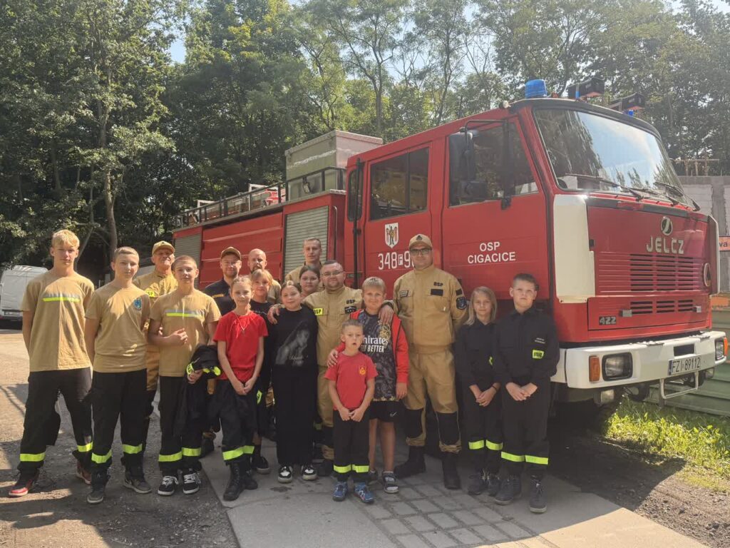 OSP Cigacice zbiera na nowego busa. "Jest niezbędny do akcji ratowniczych na wodzie" Radio Zachód - Lubuskie