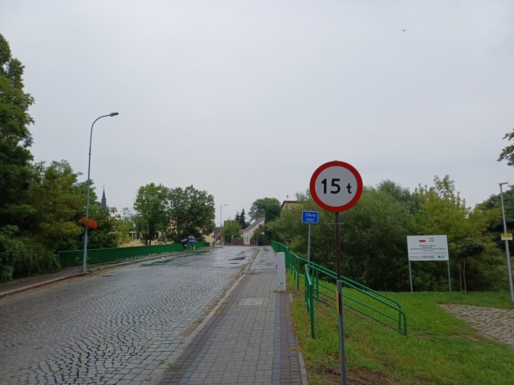 Remont mostu w Trzcielu fot. S. Kordyjalik