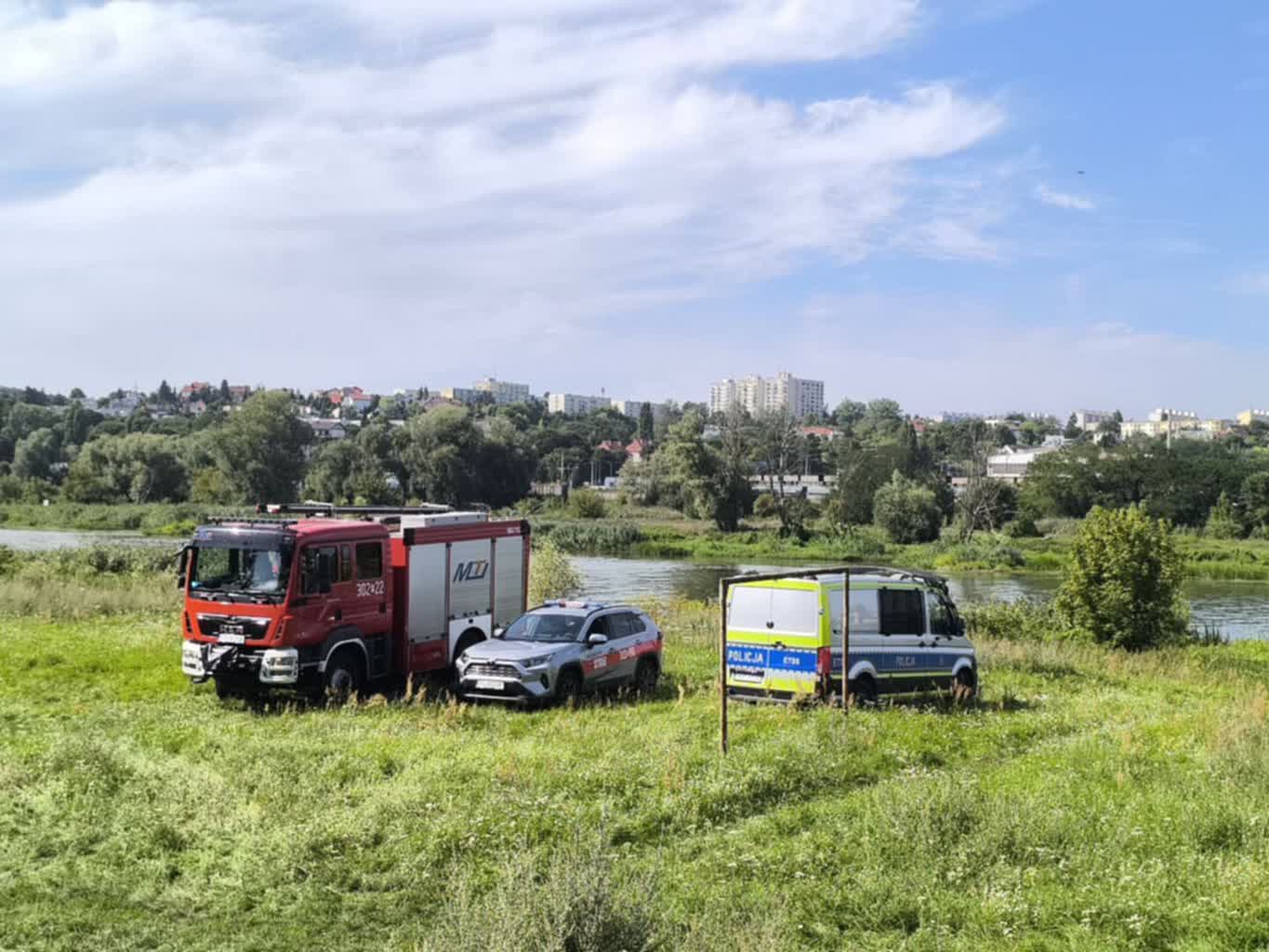 Wszedł do Warty i nie wypłynął. Trwają poszukiwania mężczyzny Radio Zachód - Lubuskie