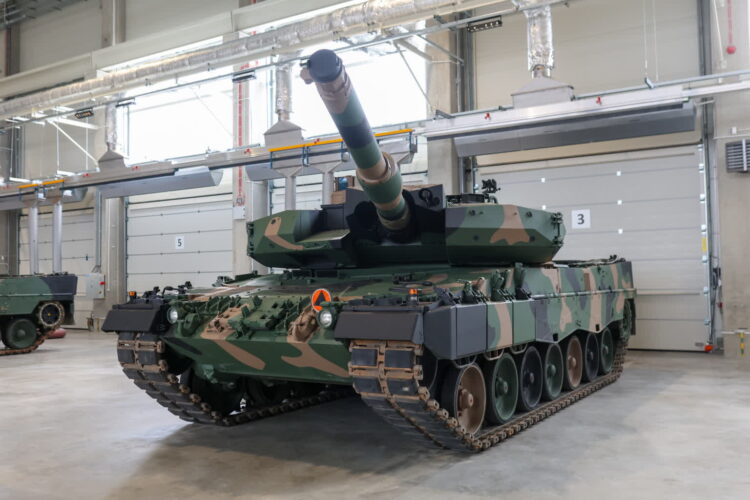 W Gliwicach podpisano umowę na kolejnych 180 czołgów K2 9 fot: PAP/Michał Meissner