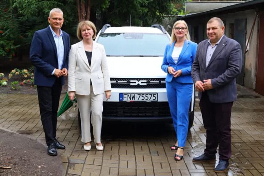 Samochód dla nowosolskiego sanepidu 1 auto dla sanepidu - Nowa Sól