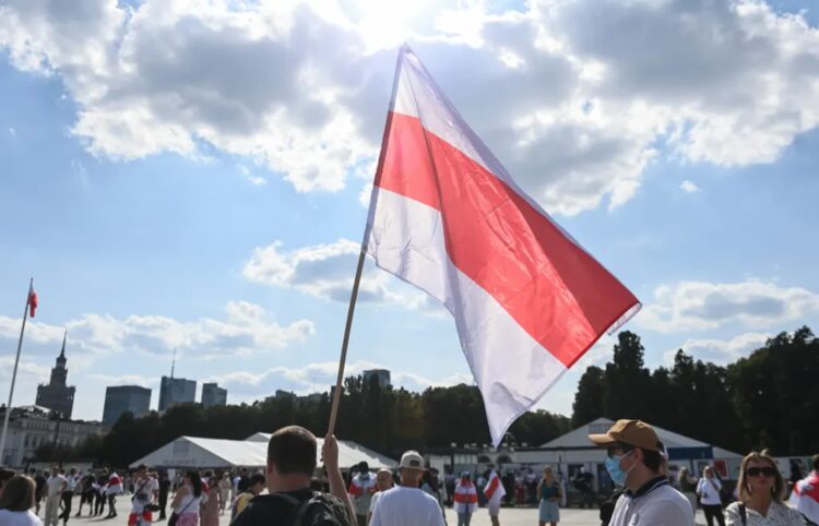 Uwolniony opozycjonista Mikoła Statkiewicz wywieziony w nieznanym kierunku 9 Uczestnicy Marszu Wolności (zdjęcie ilustracyjne). Fot. PAP/Piotr Nowak