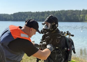 Skażenie jeziora na poligonie w Wędrzynie? [VIDEO+GALERIA ZDJĘĆ] Radio Zachód - Lubuskie