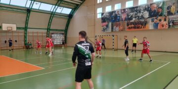 Wygrana Trójki z Tęczą okupiona kolejną kontuzją Radio Zachód - Lubuskie