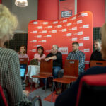 "Subiektywna historia polskiego reportażu radiowego". Sesja dziennikarska z udziałem nominowanych i jury konkursu na reportaż [GALERIA ZDJĘĆ] Radio Zachód - Lubuskie