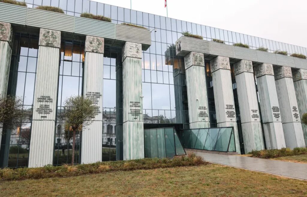 Siedziba Sądu Najwyższego. Fot. PAP/Albert Zawada Więcej