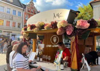 Najładniejsze stoiska winobraniowe oficjalnie wybrane [ZDJĘCIA] Radio Zachód - Lubuskie