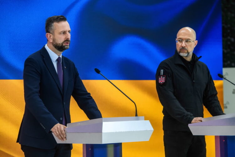 Władysław Kosiniak-Kamysz i Denys Szmyhal - ministrowie obrony Polski i Ukrainy (PAP/Vladyslav Musiienko)