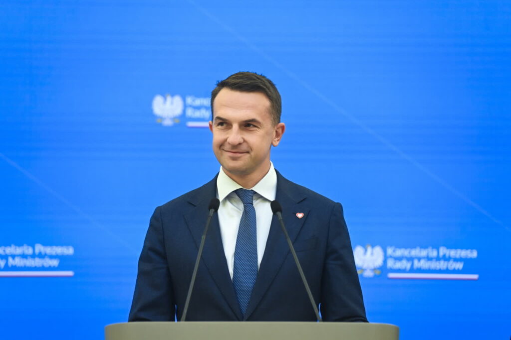 Adam Szłapka, rzecznik rządu Donalda Tuska (PAP/Piotr Nowak)