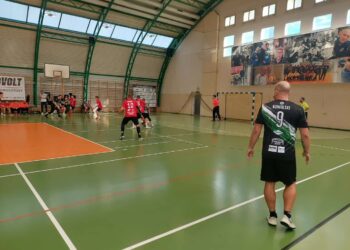 Trzecia wygrana Trójki Nowa Sól w I lidze piłkarzy ręcznych Radio Zachód - Lubuskie