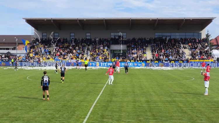 Odra dzielnie walczyła, ale uległa Wiśle Kraków w historycznym meczu PP 9 fot. Paweł Górski