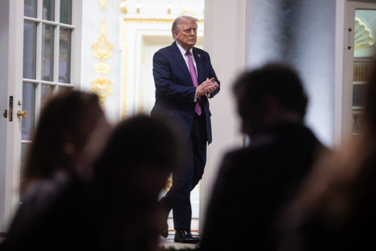 Na zdjęciu Donald Trump, prezydent USA (PAP/EPA/FRANCIS CHUNG/POOL)