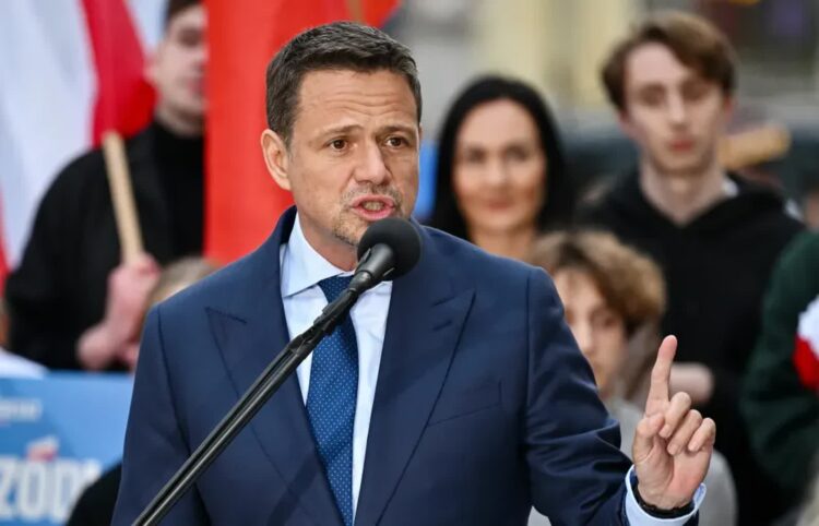 Prohibicja w całej Warszawie. Jest zapowiedź Trzaskowskiego 9 Rafał Trzaskowski Fot. PAP/Marcin Gadomski