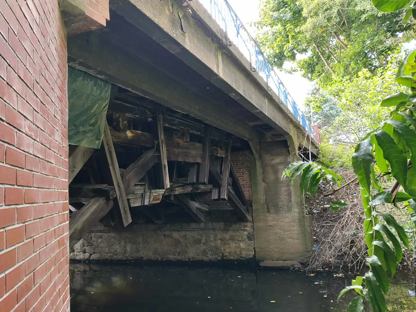 Pieszy most Gepperta w Szprotawie idzie do remontu