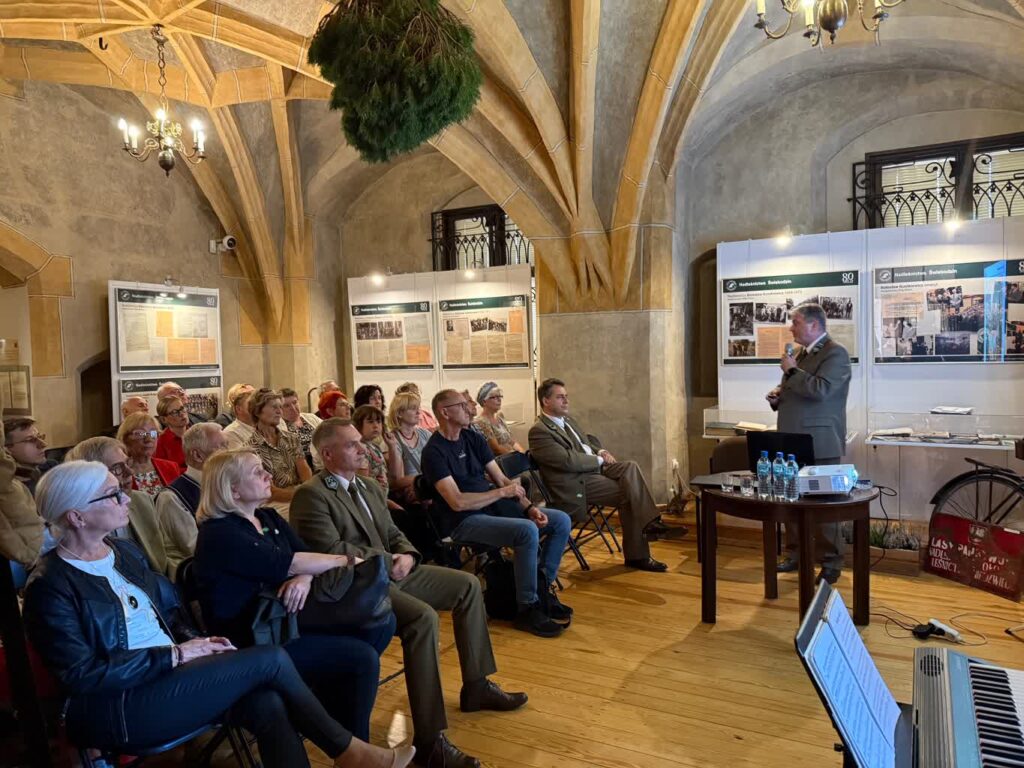 Las i schrony bojowe. Europejskie Dni Dziedzictwa w świebodzińskim muzeum Radio Zachód - Lubuskie