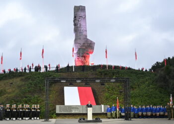 Uroczystości na Westerplatte 15 fot. PAP/Adam Warżawa