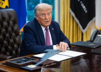 Trump: daję Hamasowi ostatnie ostrzeżenie 14 Donald Trump. Fot. PAP/EPA/FRANCIS CHUNG / / POOL