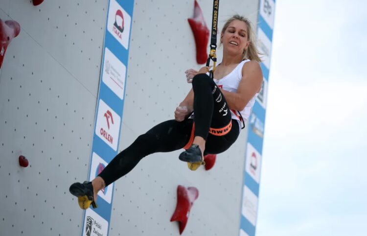 MŚ we wspinaczce sportowej - z mistrzynią Mirosław, ale bez brązowej Kałuckiej 9 Aleksandra Mirosław. Fot. PAP/Łukasz Gągulski