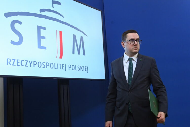 Polska apeluje do państw UE o rezygnację z rosyjskich surowców 9 Miłosz Motyka (PAP/Piotr Nowak)